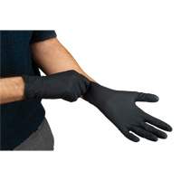 Heavyweight Tactile Grip Examination Gloves, Large, Nitrile, 8-mil, Powder-Free, Black, Class 2 Les Distributions ICE