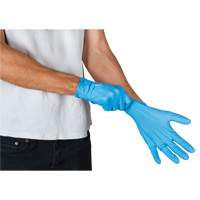 Vending Pack Disposable Gloves, Small, Nitrile, 4.5-mil, Powder-Free, Blue, Class 2 Les Distributions ICE