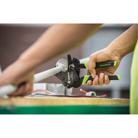 Quick-Release Ratcheting PVC Cutter, 1-5/8" Capacity Les Distributions ICE