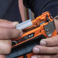 Agrafeuse pour c&acirc;blage libre, Agrafes 5/16"/1/4"/11/32" Les Distributions ICE
