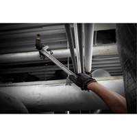 Cl&eacute; &agrave; tuyau avec manche Powerlength, Cap des m&acirc;choires 1-1/2", Longueur 10" Les Distributions ICE