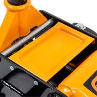 Heavy-Duty Floor Jack, 3 Ton(s) Capacity, 5-1/4" Lowered, 18-1/4" Raised, Manual Hydraulic Les Distributions ICE