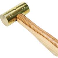 Marteau en laiton avec manche en noyer, Poids de la t&ecirc;te 1 lb, 11" lo Les Distributions ICE