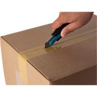 Standard-Duty Retractable Safety Knife, Stainless Steel, Rubber Handle Les Distributions ICE