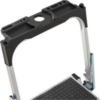 &eacute;chelle escabeau avec roues pivotantes, 4 marches, 44,25" x 22,13" x Hauteur 59" Les Distributions ICE