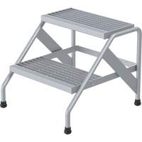 Escabeau en aluminium, 2 marche(s), 22-13/16" la x 24-9/16" lo x 20" h, Capacit&eacute; 500 lb Les Distributions ICE
