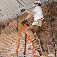 Step Ladder, 12', Fibreglass, 375 lbs. Capacity, Type 1AA Les Distributions ICE