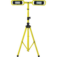 Lampe double Beacon Infinity avec tr&eacute;pied et support magn&eacute;tique, DEL, 40 W, 10800 lumens, Boîtier en Plastique/Aluminium Les Distributions ICE