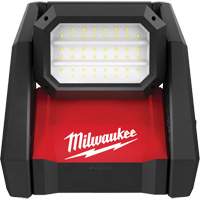 M18 Rover Dual Power Flood Light, LED, 2000/4000/1200 Lumens, Plastic Housing Les Distributions ICE