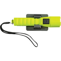 3335R Flashlight, LED, 246 Lumens, Rechargeable Batteries Les Distributions ICE